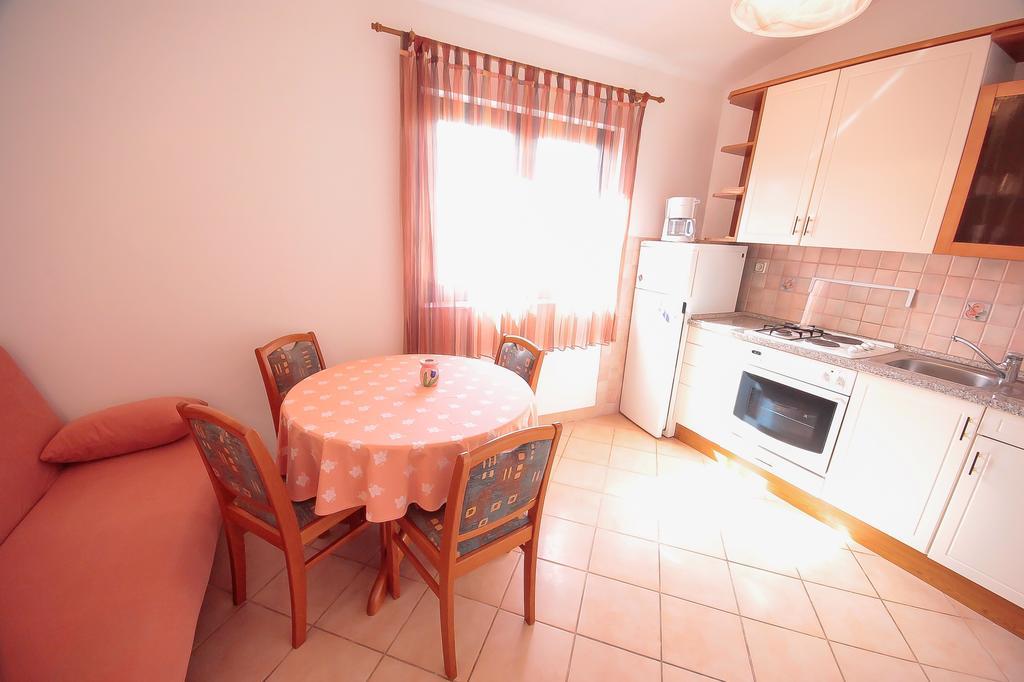 Apartments Skelin فوديس الغرفة الصورة